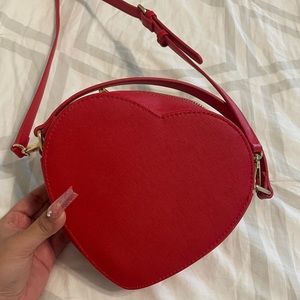 FOREVER 21 NEW RED HEART BAG